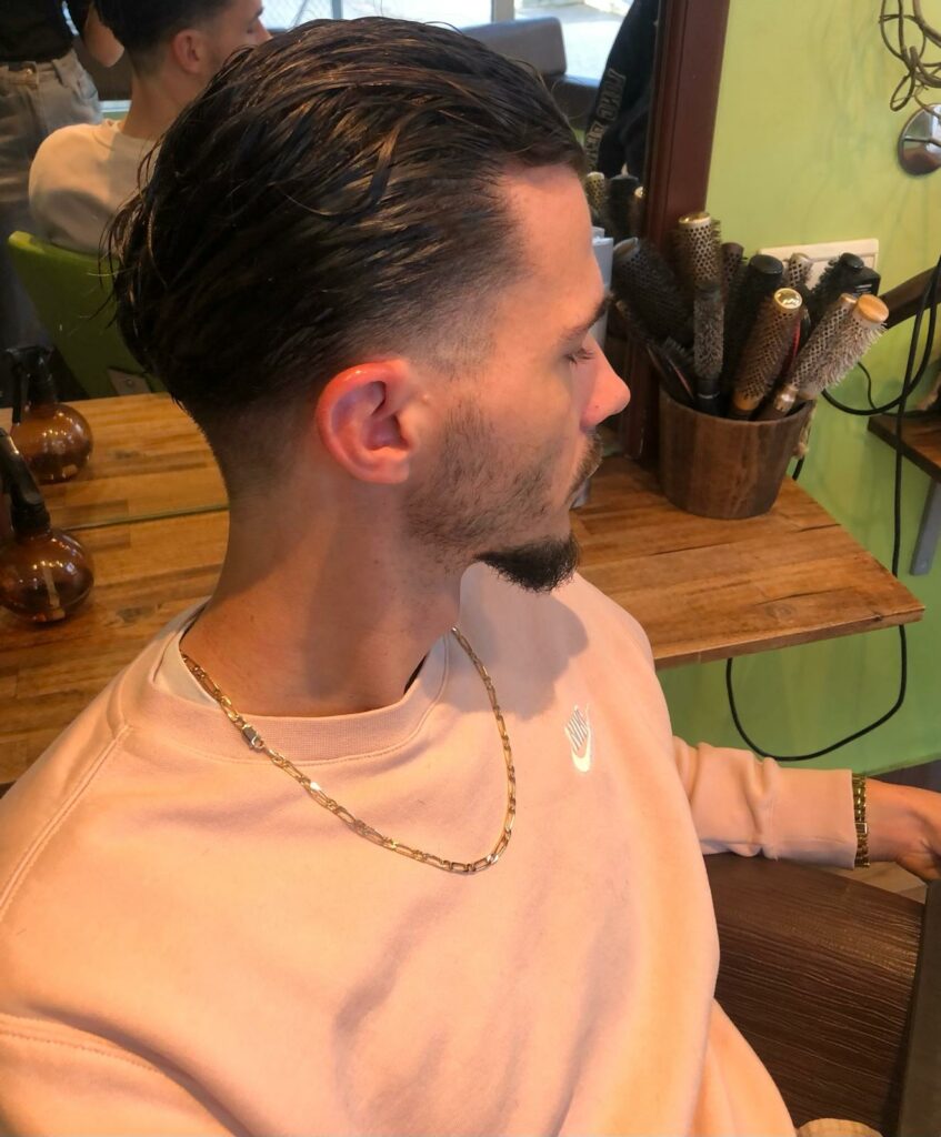 WhatsApp Image 2025-12-01 à 18.43.43_e21fd8ff